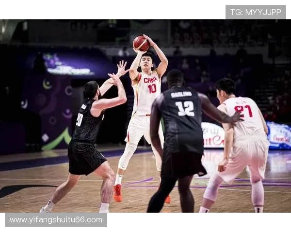 亚洲杯首战！男篮首发曝光：新星领衔，胡金秋替补待命